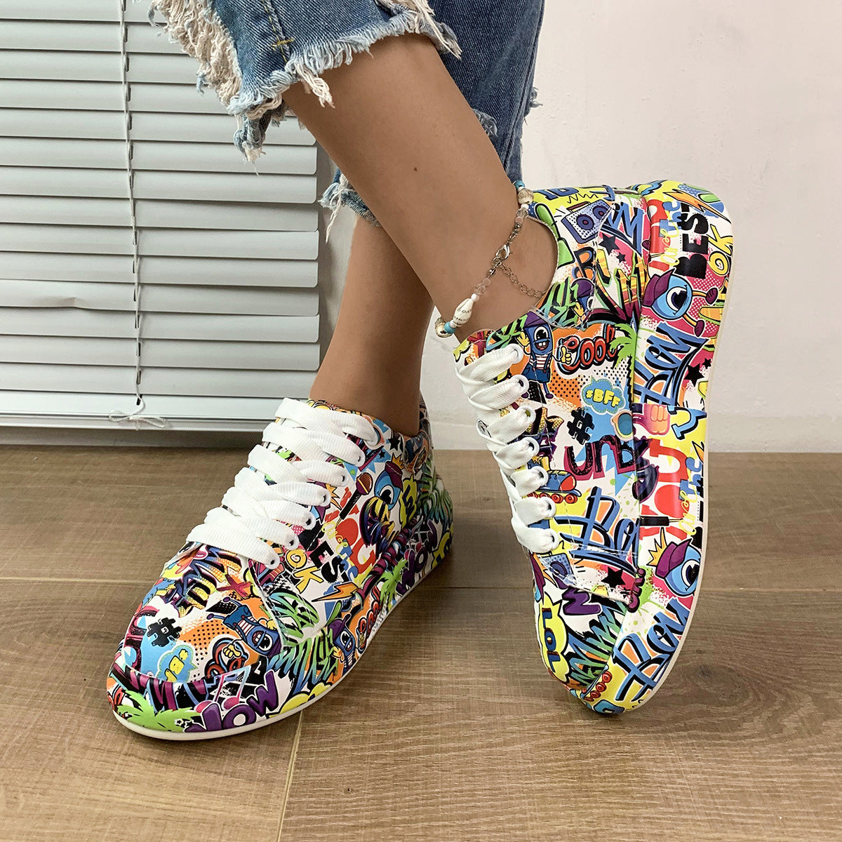 Chaussures à lacets et semelle épaisse