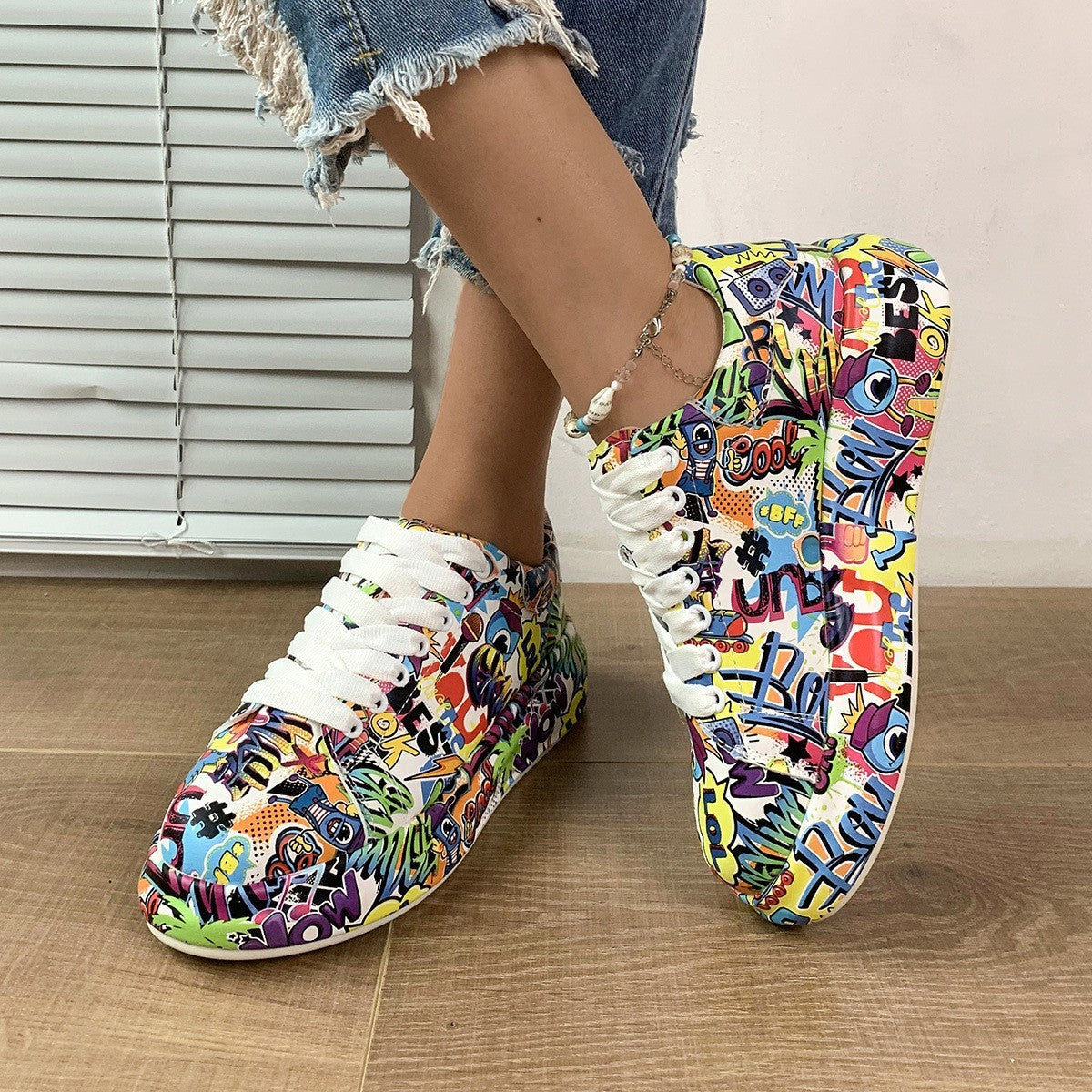 Chaussures à lacets et semelle épaisse