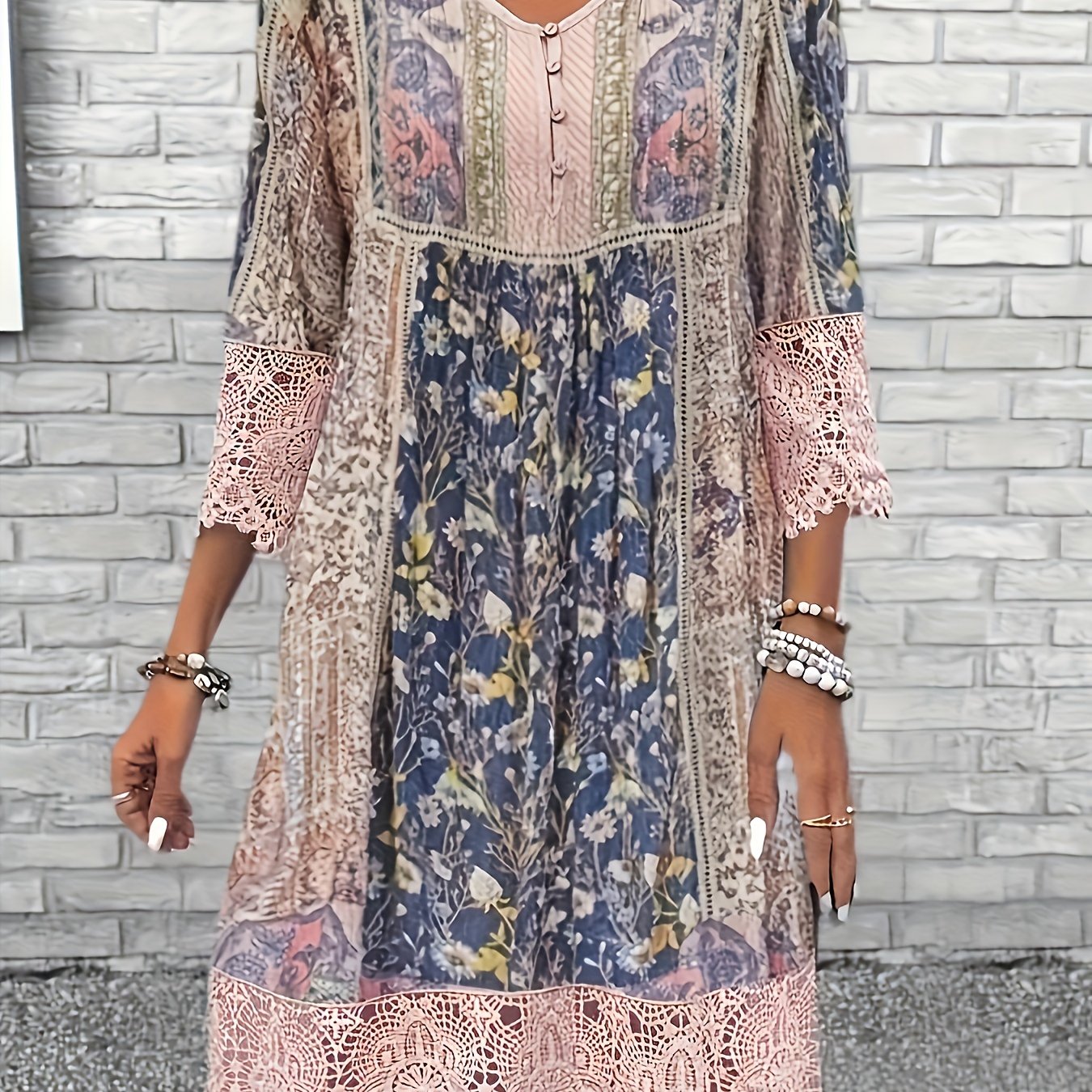 Robe Élégante à Fleurs avec Dentelle