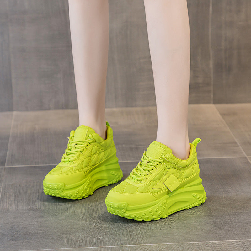 Chaussures à semelles épaisses