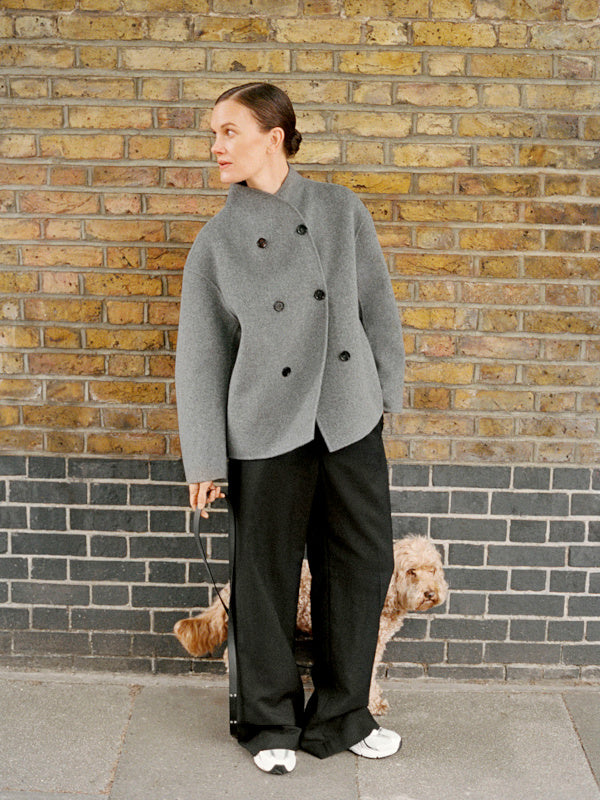 Manteau à double boutonnage