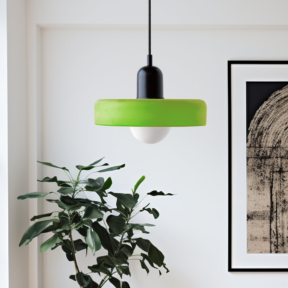 Aurelo barevné skleněné závěsné světlo v Bauhaus stylu pro jídelny v moderním domácím dekoru