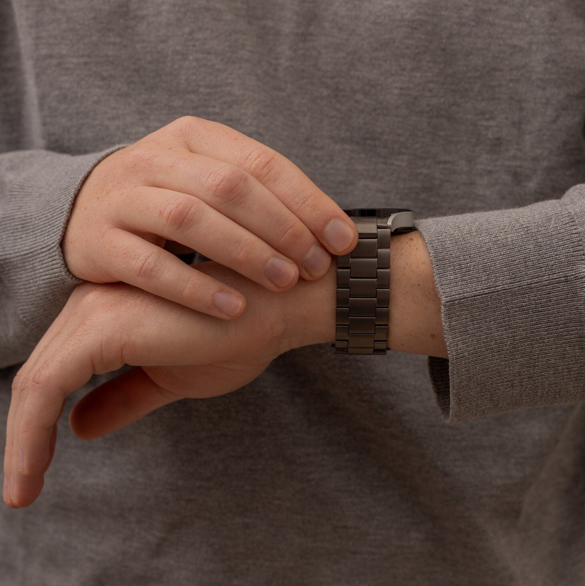 Titanium bandje voor Samsung Galaxy Watch 7 – 44 mm, grafiet