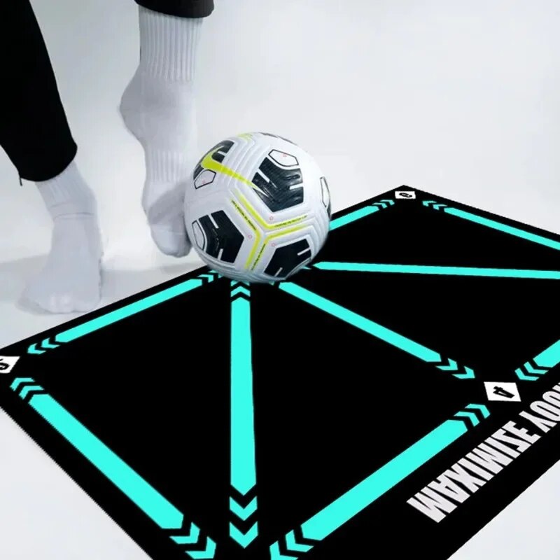 Übungsmatte für Kinder zur Ballkontrolle und für Fußballübungen