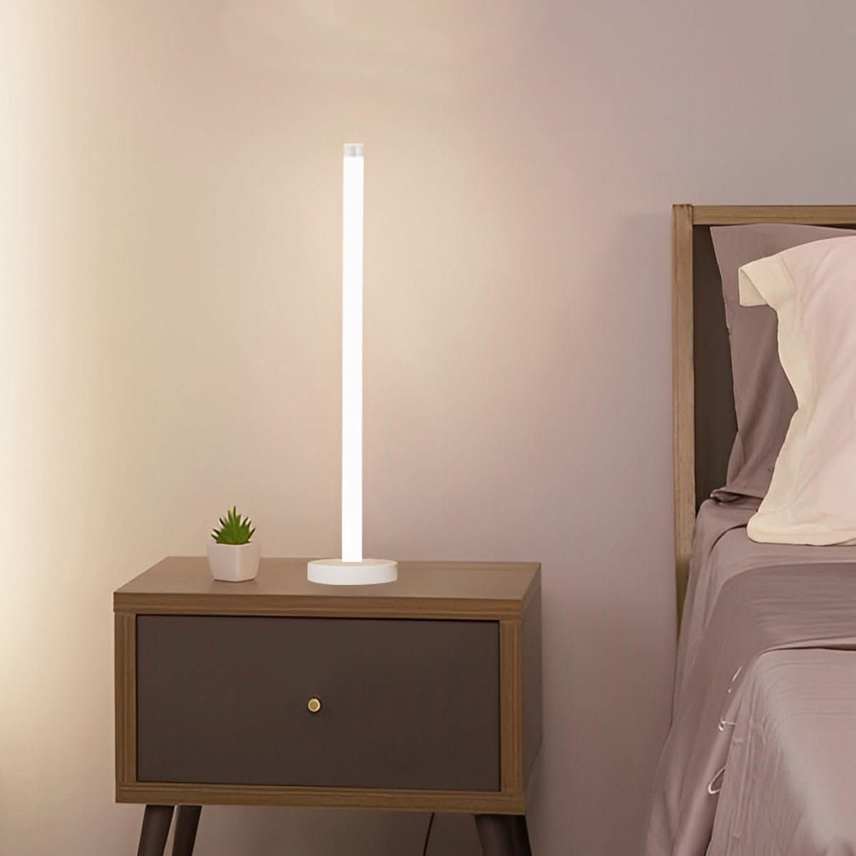 مصباح أرضي LED بزاوية 360° من LUMIORBIT — توهج دائري كامل ونحيف للمساحات الداخلية الراقية
