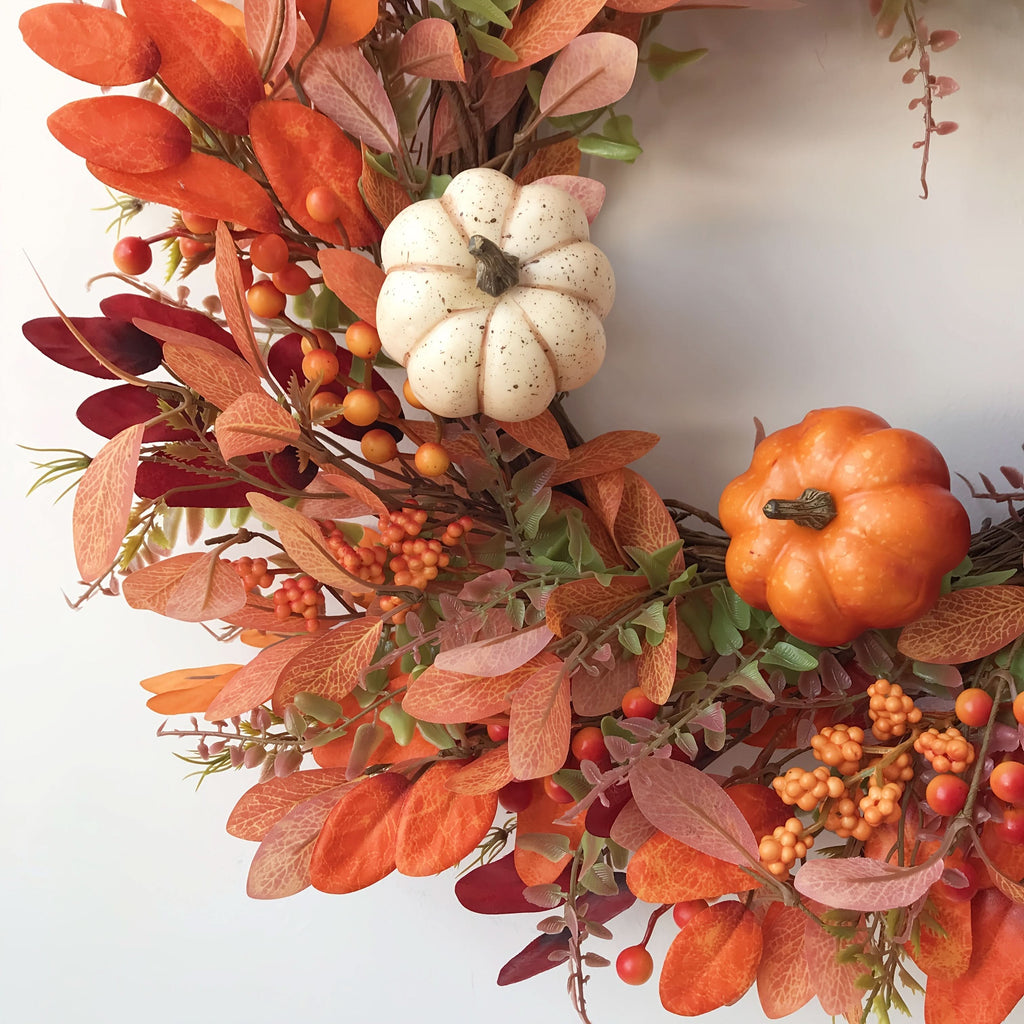 HARVESTGRACE herfstkrans met pompoenen — handgemaakte seizoensgebonden deurdecoratie voor herfstpresentaties