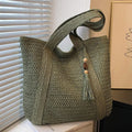 BOHOWEAVE Geflochtene Raffia-Tragetasche — Geräumige Schultertasche mit Quastendetail