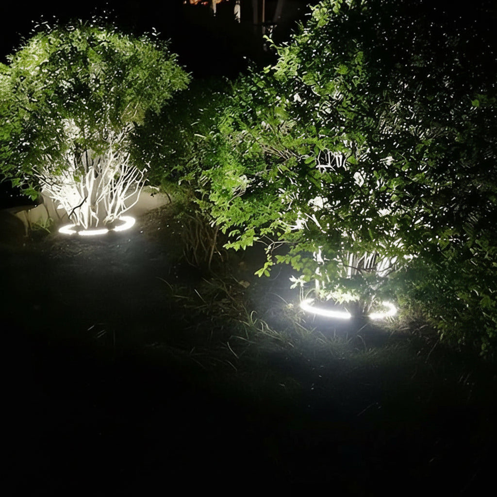 Arboria solcelledrevet tre- og plenlampe — varm, dekorativ utendørsbelysning