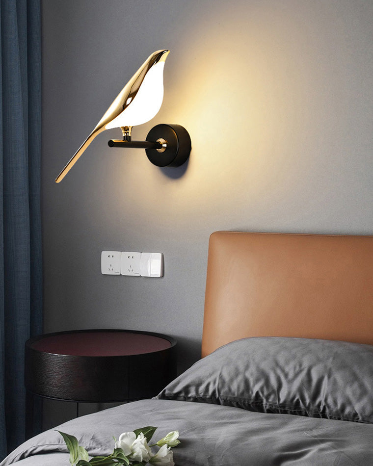 Bird Motif Wall Lamp In Gold And Black Metal With Warm White LED