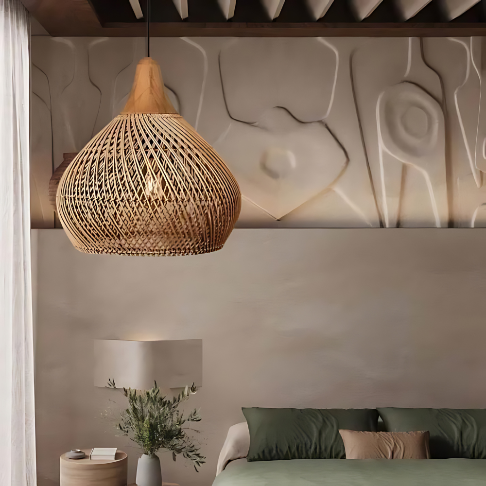 Kevara handgewebte Rattan-Pendelleuchte für Boho-Dekor, Deckenlampe und natürlicher Schirm
