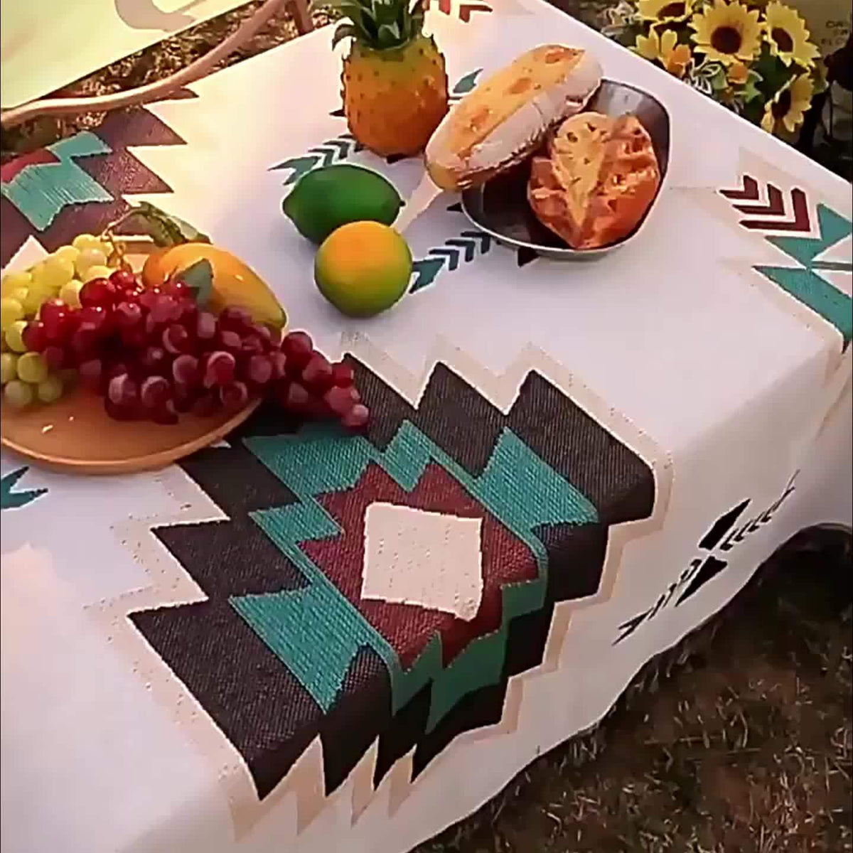 שמיכת ז׳קארד בסגנון דרום-מערב ארה״ב של BohoLiving — לפיקניק, לקמפינג ולנוי[curtailed]