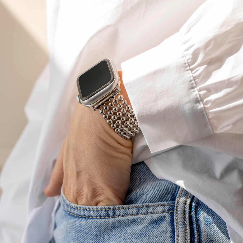 Ocelový korálkový řemínek ve stříbrném provedení pro Apple Watch