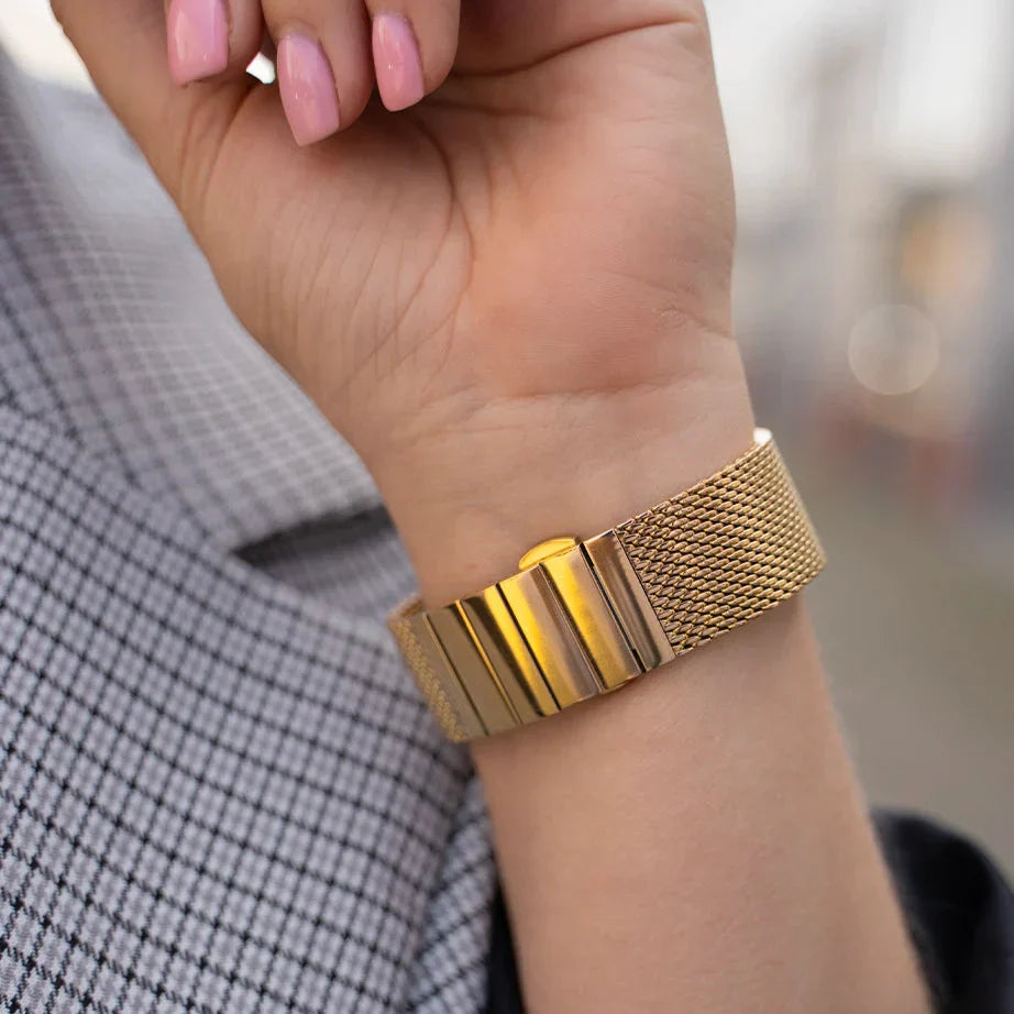 Apple Watch Milanese Strap — Premium Gold Stainless Steel