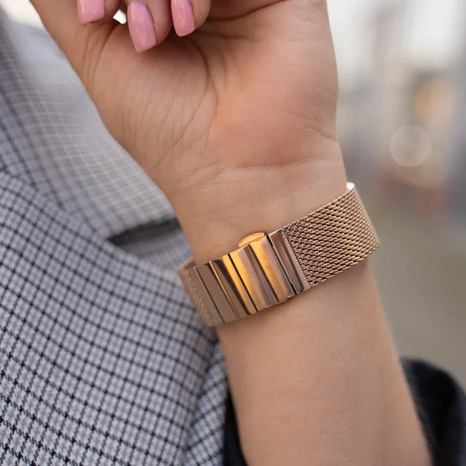 Correa milanesa de acero para Apple Watch — Acabado metálico en oro rosa