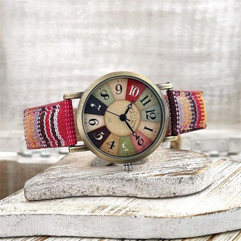 Rainbow Pattern Vintage Women's Watch With Braided Strap