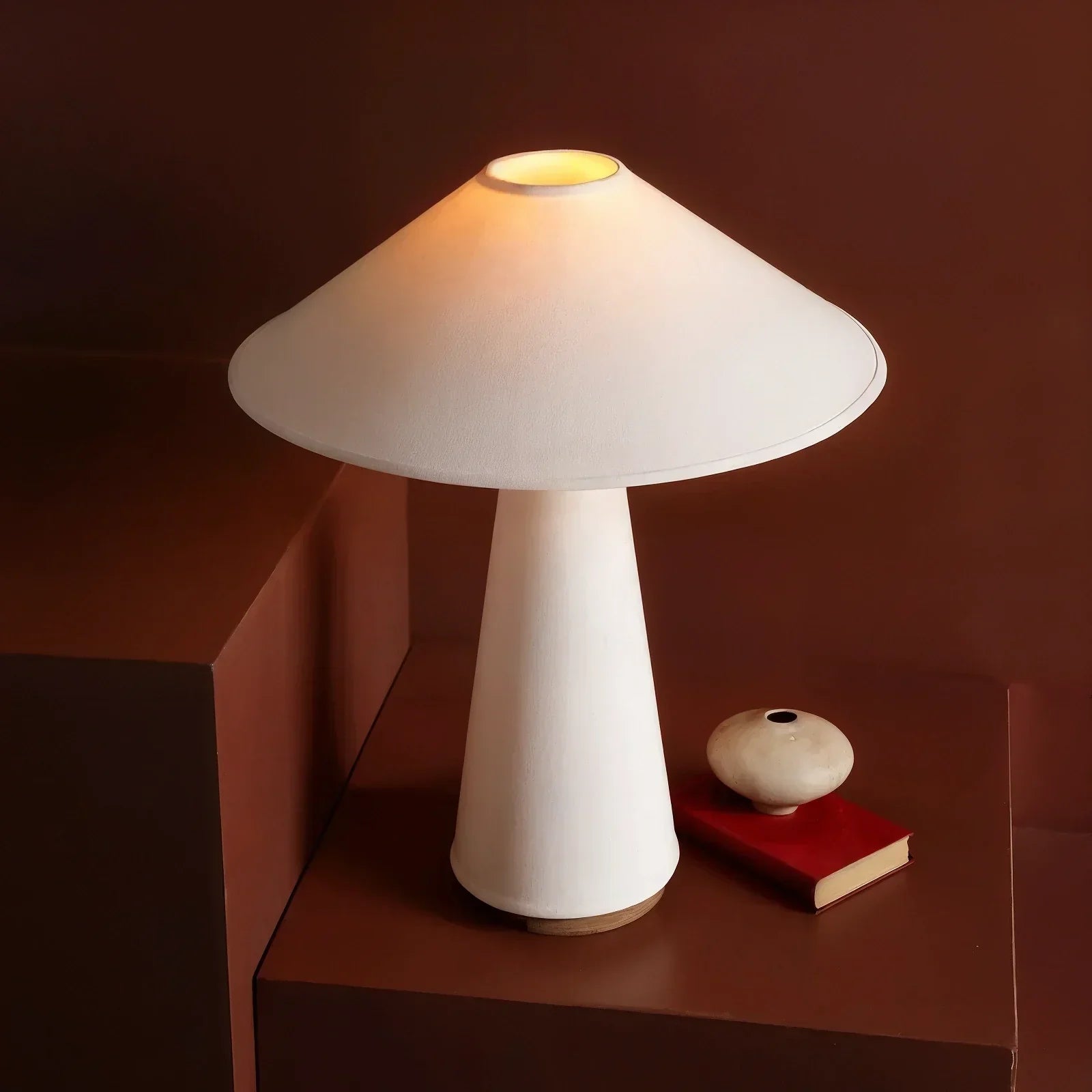 Nova Glow Table Lamp Suited For Modern Living Spaces With Cozy Soft Lighting For Home And Office