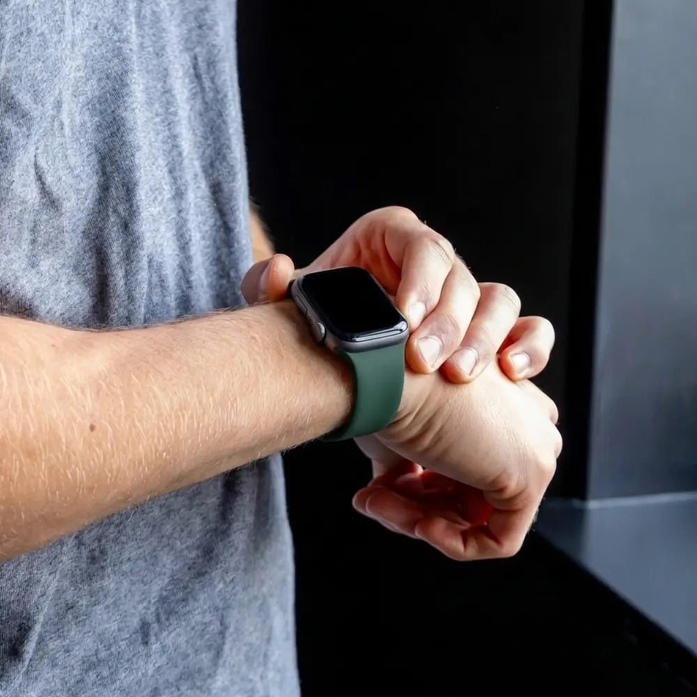 Apple Watch-silikonerem — klassisk olivengrøn, dobbelt løkkelukning