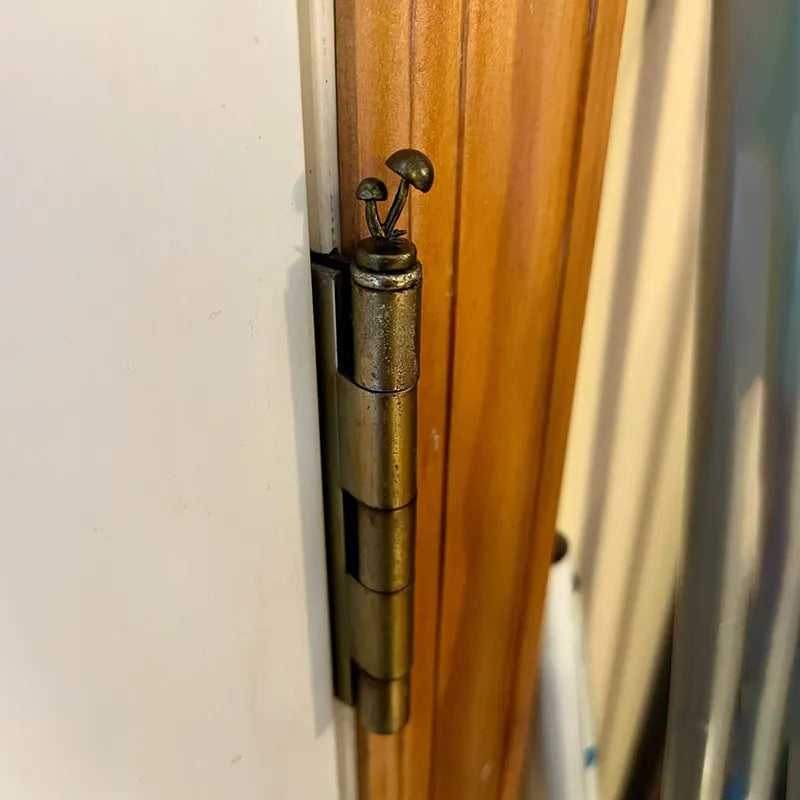 Vintage Bronze Door Hinge Art — Magnetic Design, Retro Sculptural Finish