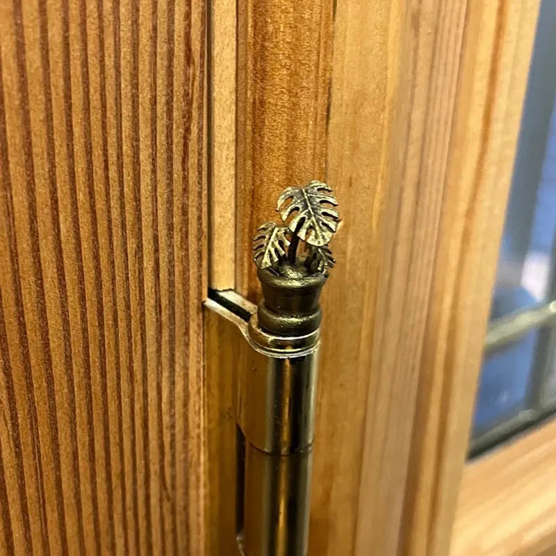 Vintage Bronze Door Hinge Art — Magnetic Design, Retro Sculptural Finish