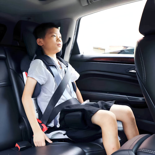 Adjustable Child Car Seat With Five-Point Harness In Black