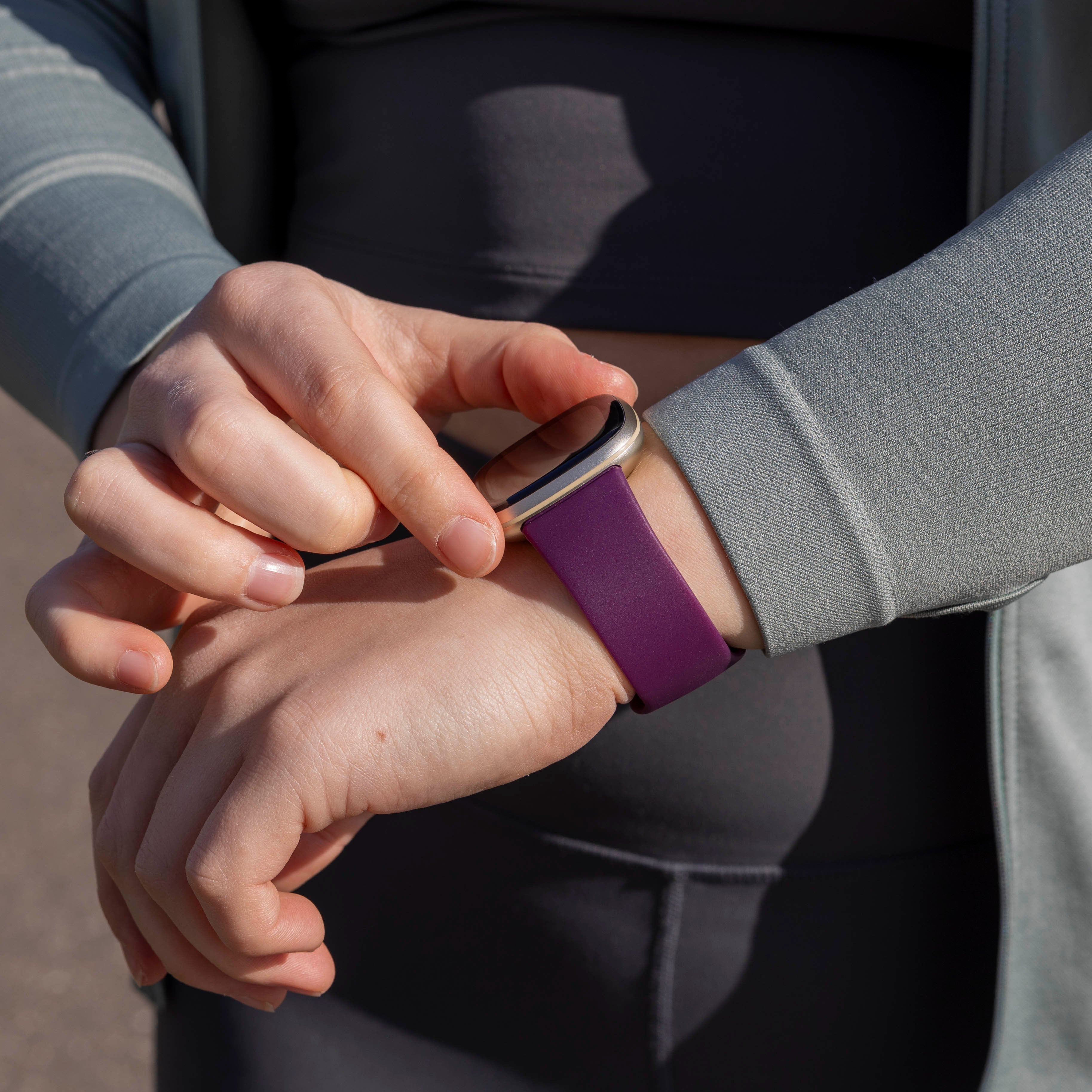 Deep Purple Classic Silicone Strap for Fitbit Versa 3