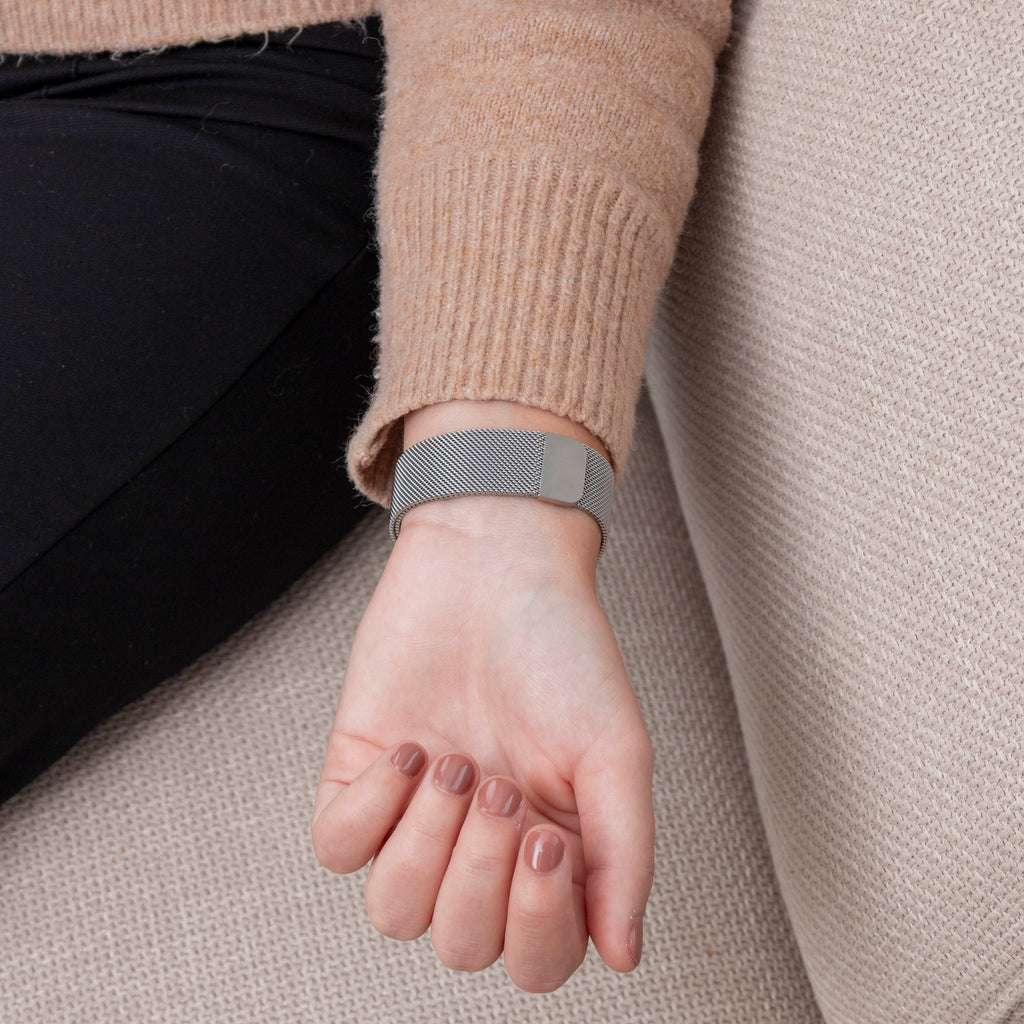 Silver Finish Edition Milanese Strap — Fitbit Inspire 3