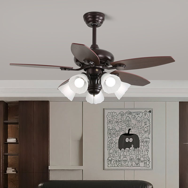 Vintage Ceiling Fan With Integrated Light And Classic Style