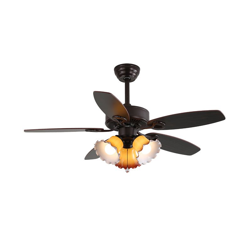 Vintage Ceiling Fan With Integrated Light And Classic Style