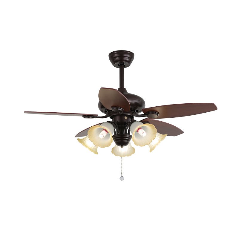 Vintage Ceiling Fan With Integrated Light And Classic Style