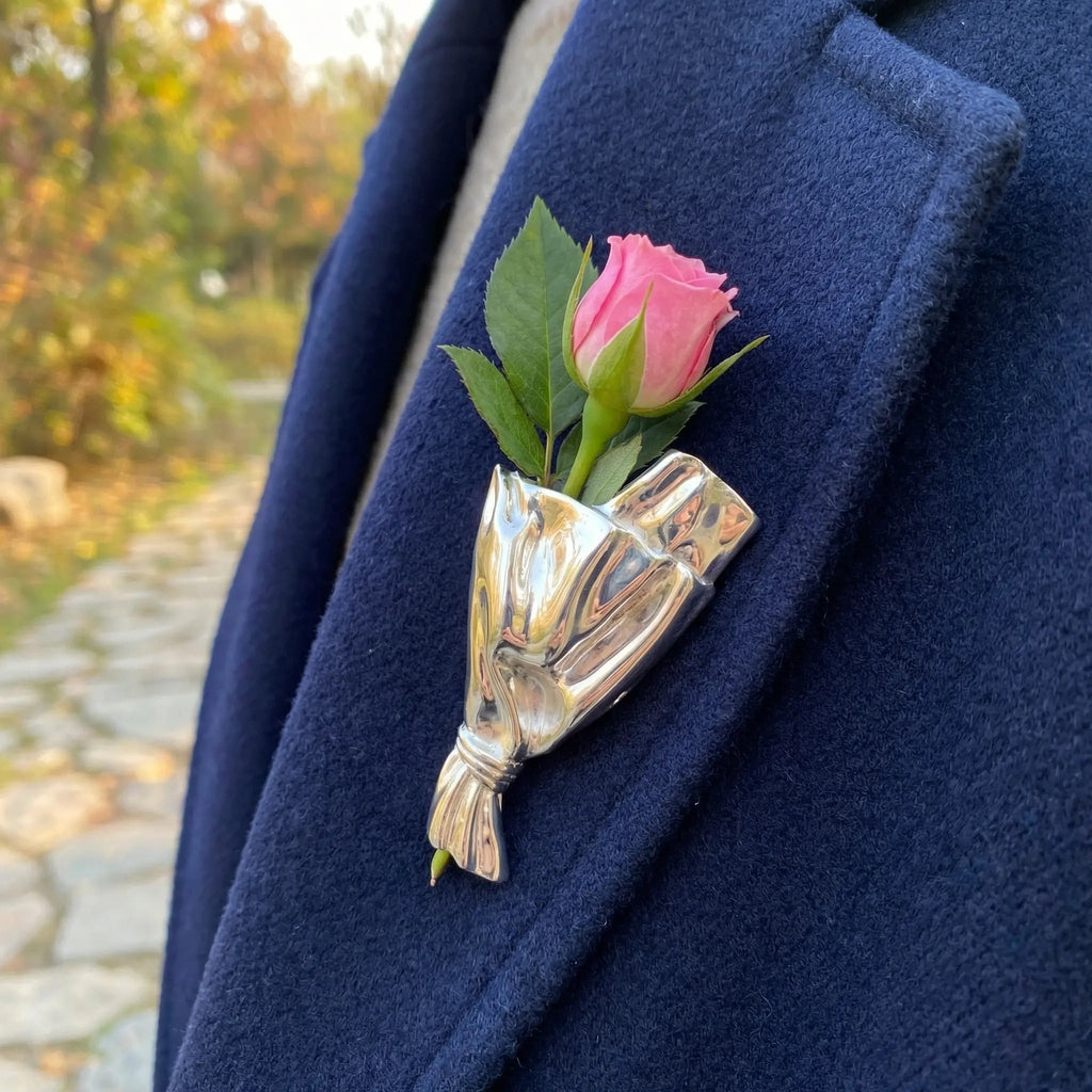 Broche portátil con jarrón — Abertura de 3-4cm para tallos de flores frescas