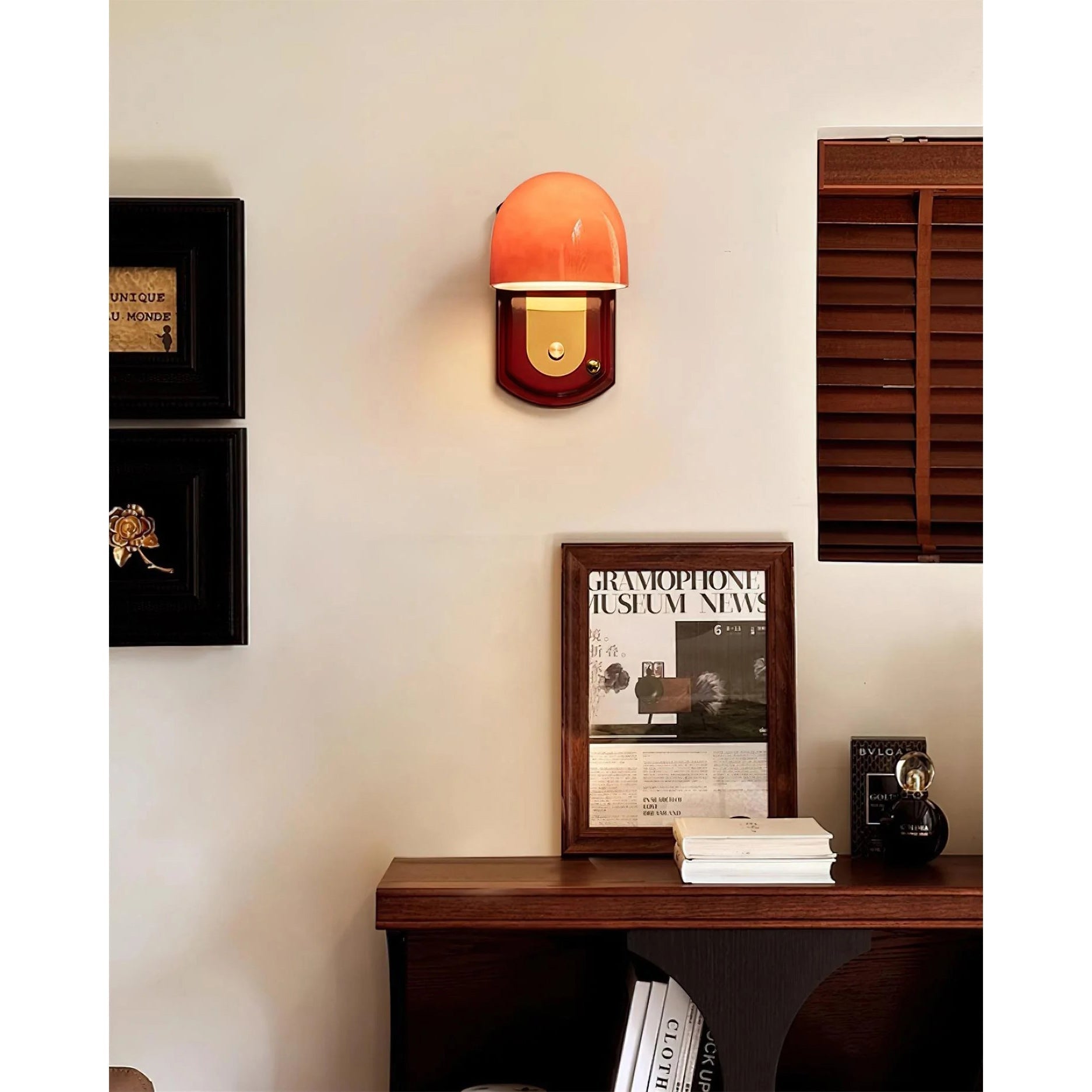 Crimson Glass Lampshade Wall Light For Living And Dining Rooms