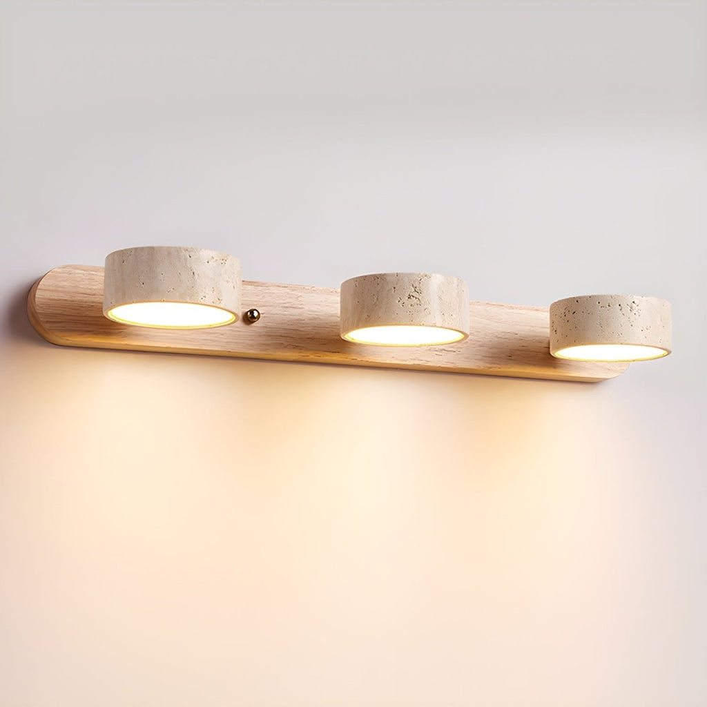 Aurelia LED-vegglampe i travertin — arkitekttegnet studiodesign