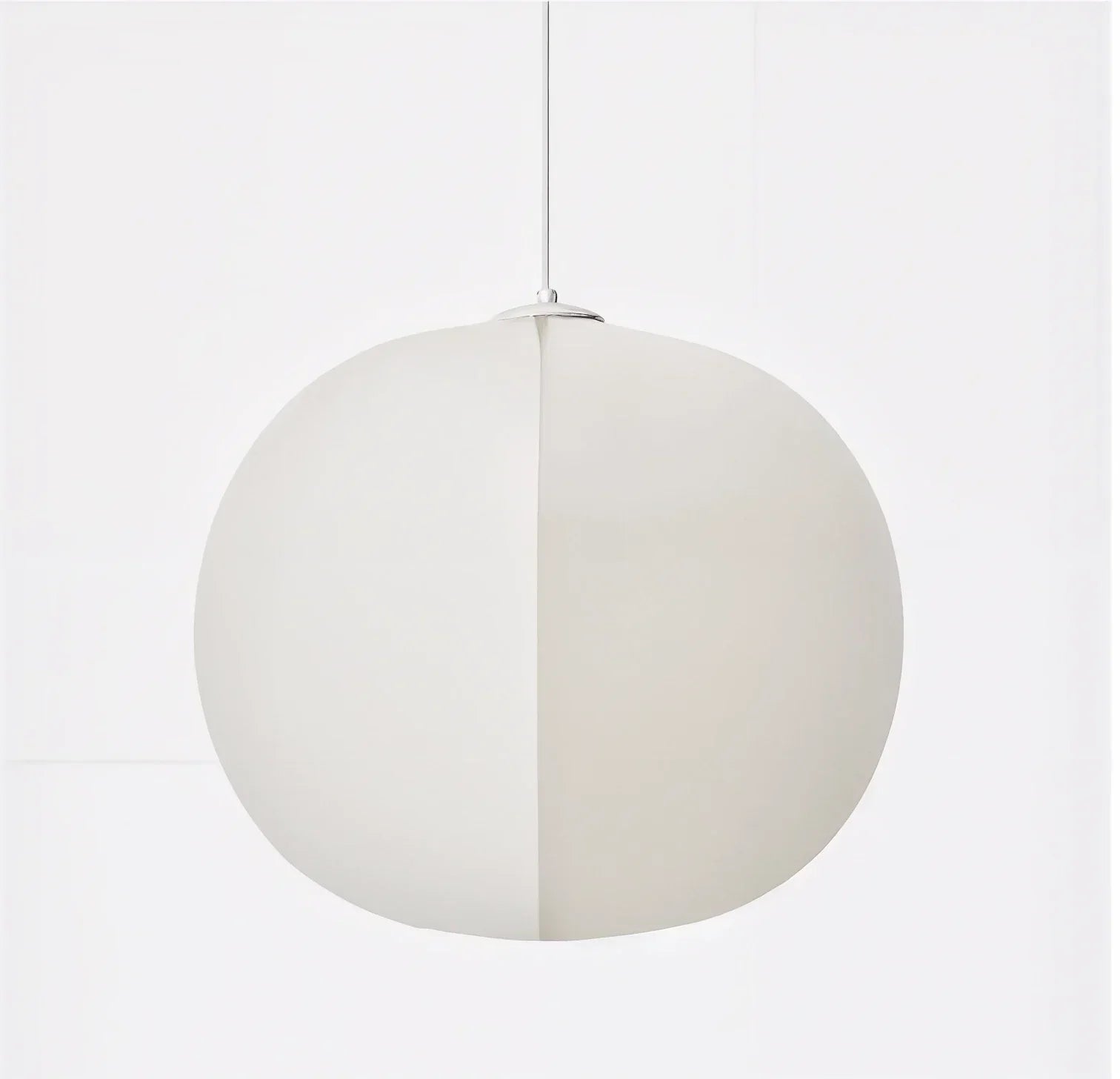 LumaCocoon Ceiling Light With Adjustable LED Dimming For Living Rooms And Other Living Areas