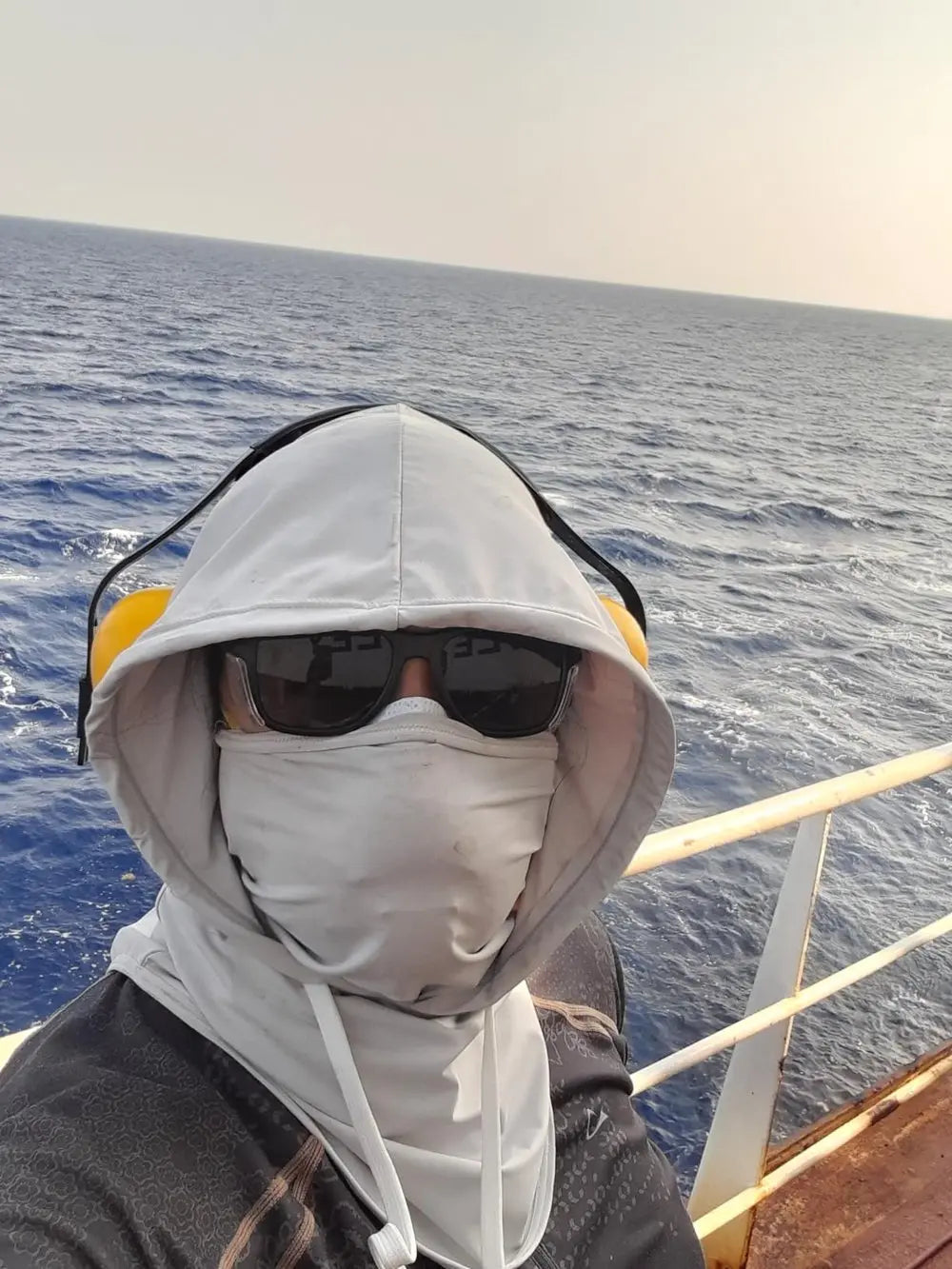 Balaklava i issilke — UPF 50-solskyddande ansiktsmask, lättviktigt UV-skydd