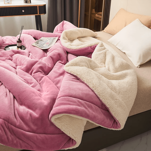 Cozy Haven-flanellteppe — Mykt stoff, hudvennlig overflate