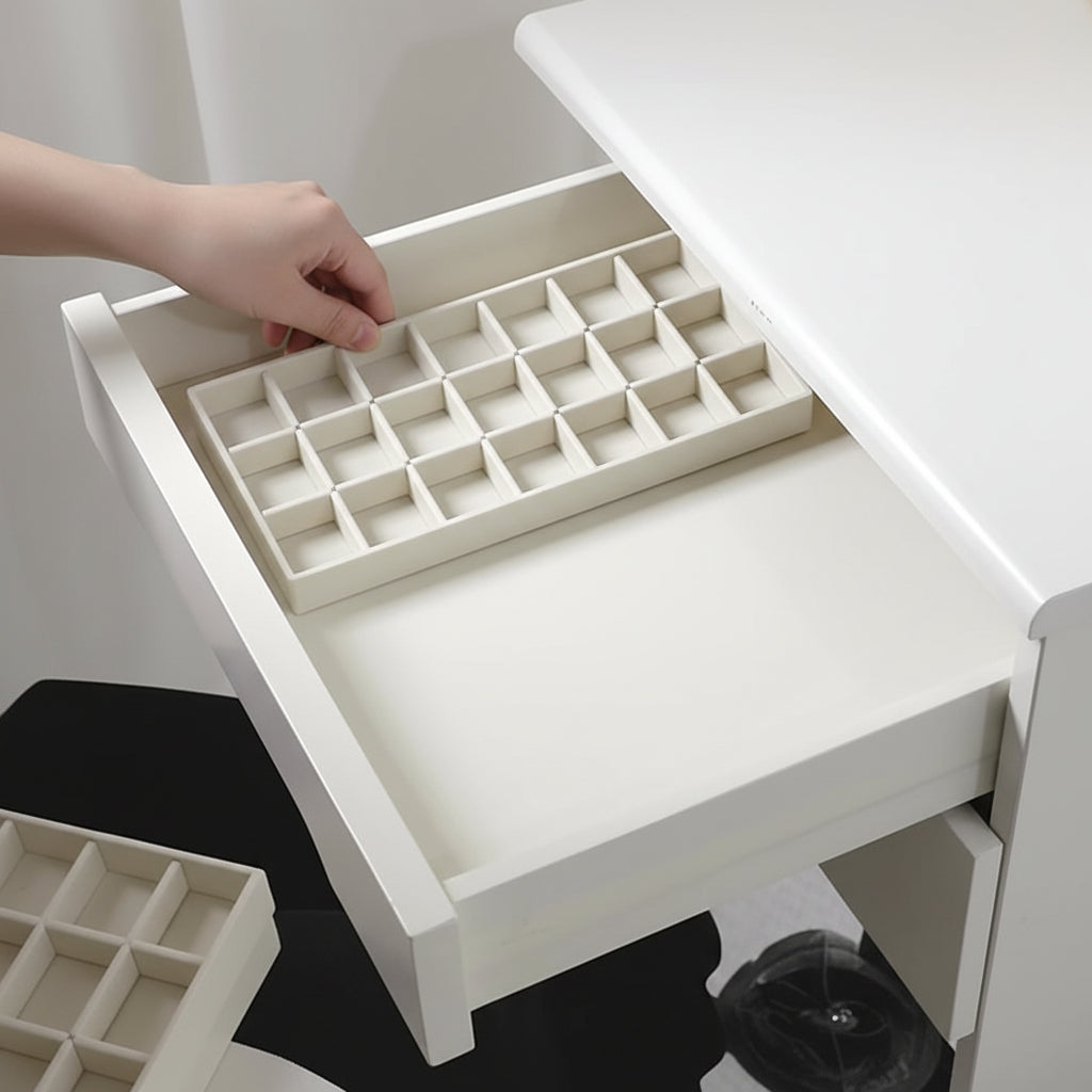 Compact Jewelry Organizer Box – Durable Nylon Insert