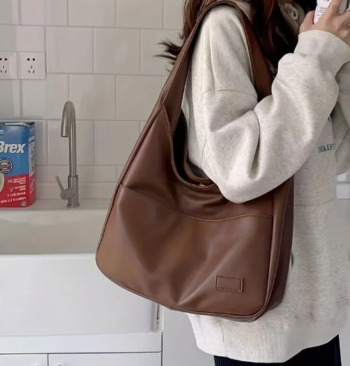 Structured Leather Handbag — 32 × 28 × 14 cm Brown and Black Design, Adjustable Strap