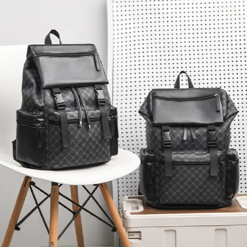 Premium Leather Laptop Backpack — Structured Silhouette, Padded Shoulder Straps