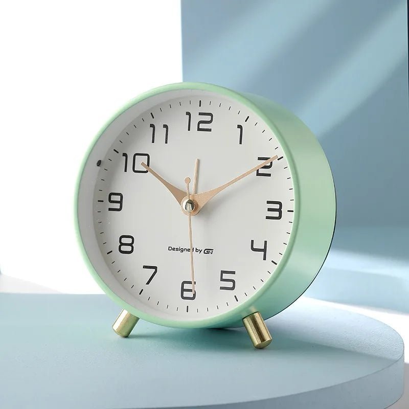 Scandinavian Quiet Table Clock — 12 x 11 cm Compact Desktop Timepiece