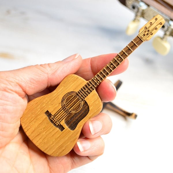 Engraved Wooden Guitar Pick Box — Display Stand Included