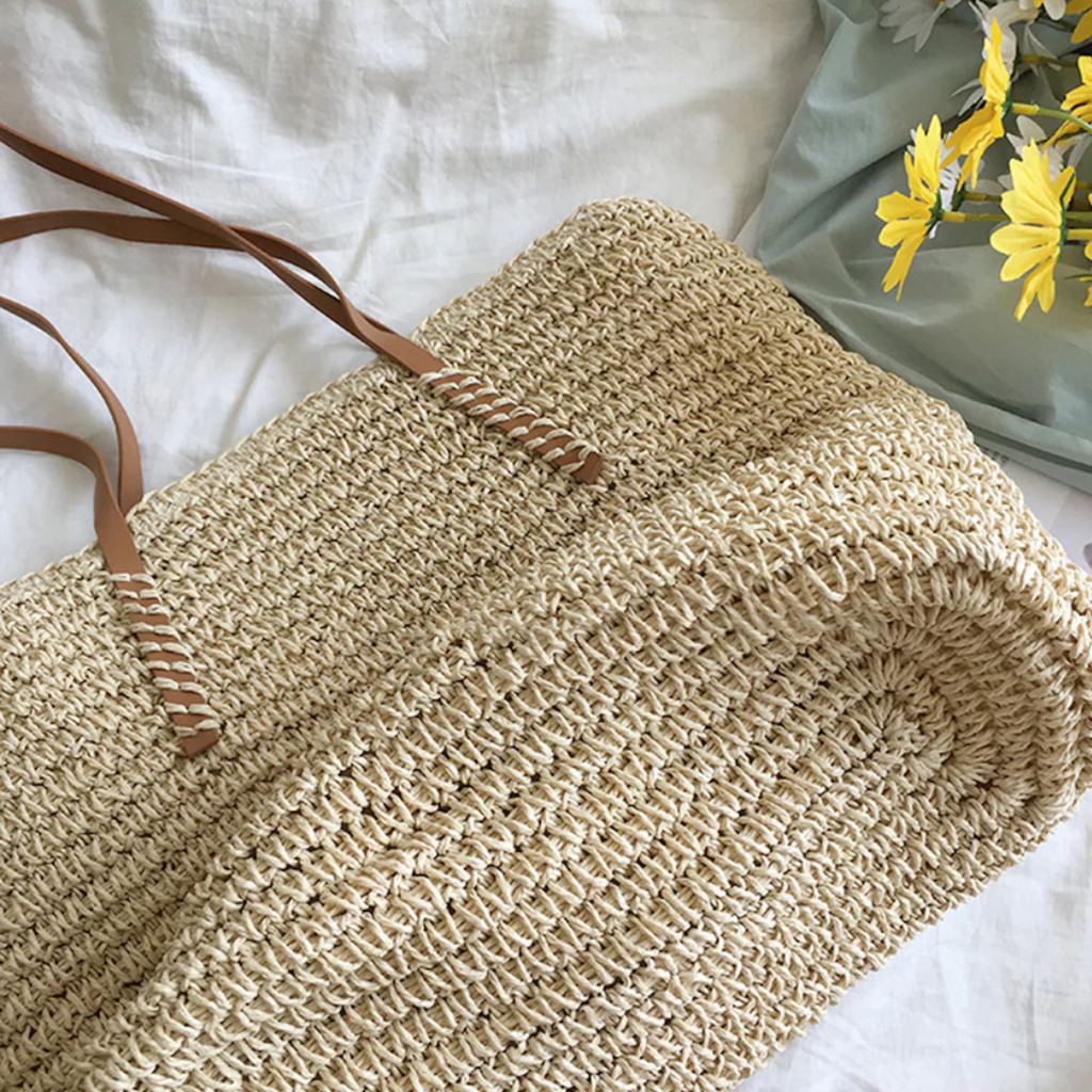 Woven Handbag — Durable Shoulder Strap, Organized Interior