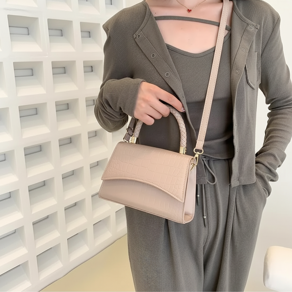 Slim Crossbody Bag — Adjustable Strap, Lightweight Design