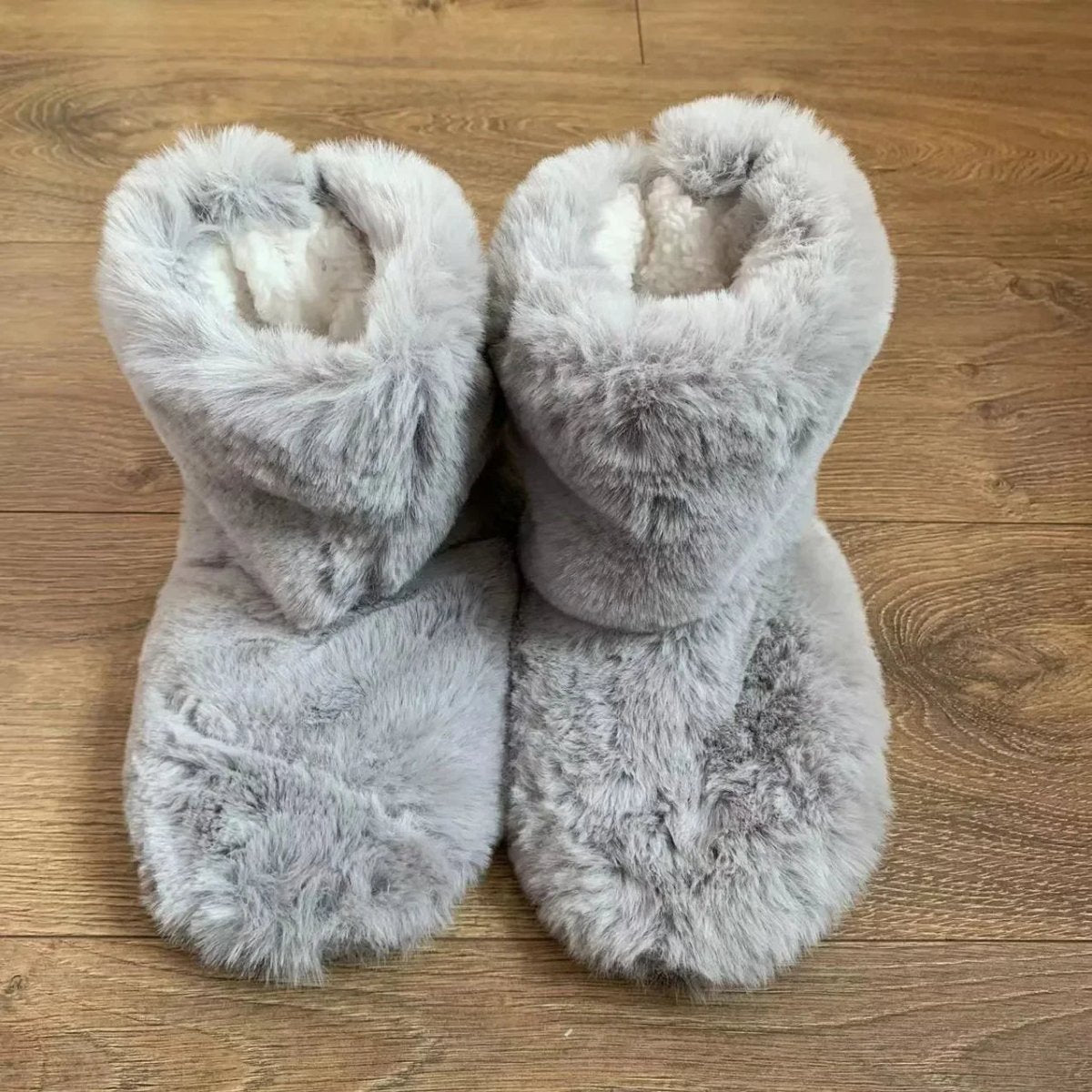 Plyšové zimní pantofle CozyNest — hřejivá vnitřní podšívka, měkká odpružená podrážka