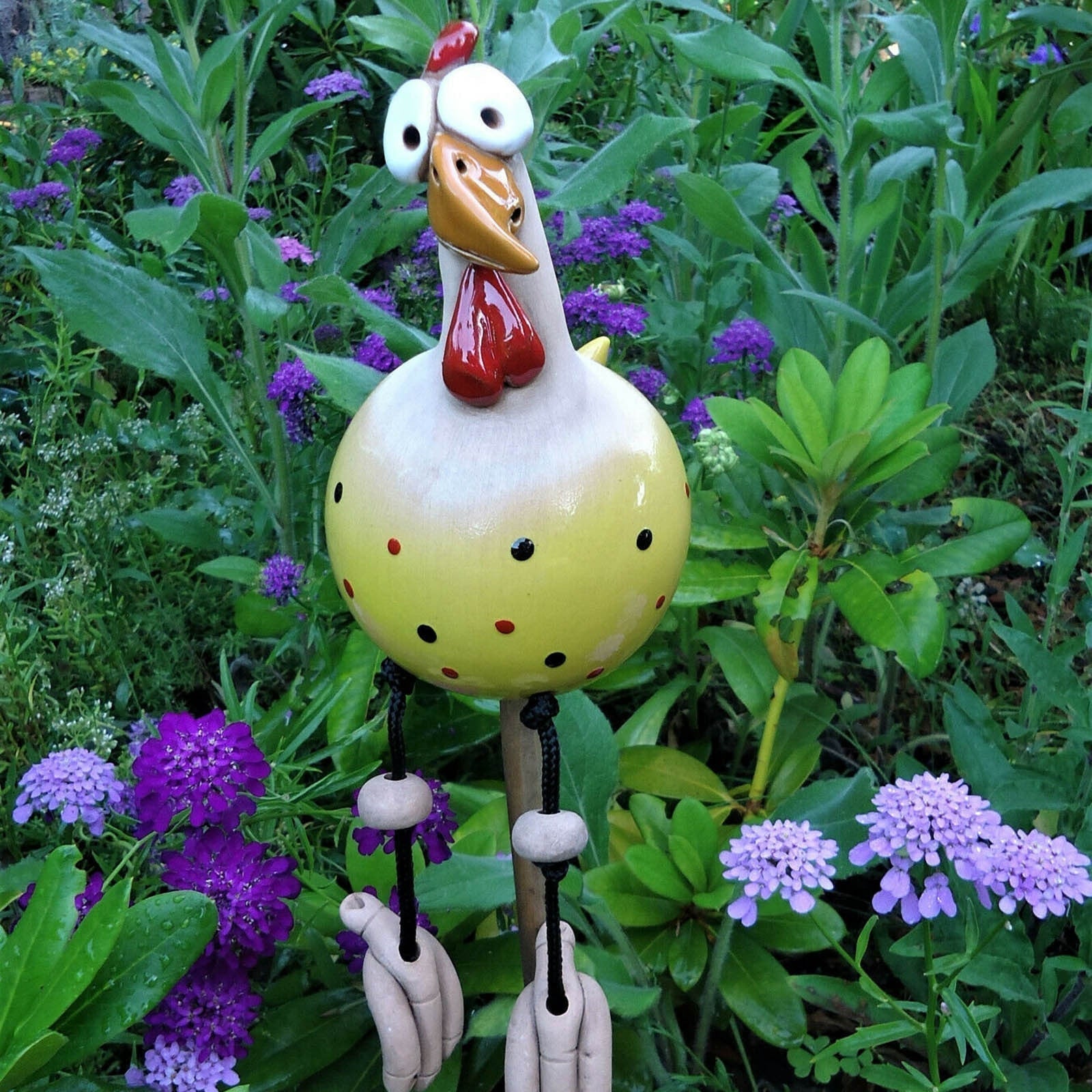 Colorful Garden Hen Statues Set For Lawn Terrace And Balcony Outdoor Decor