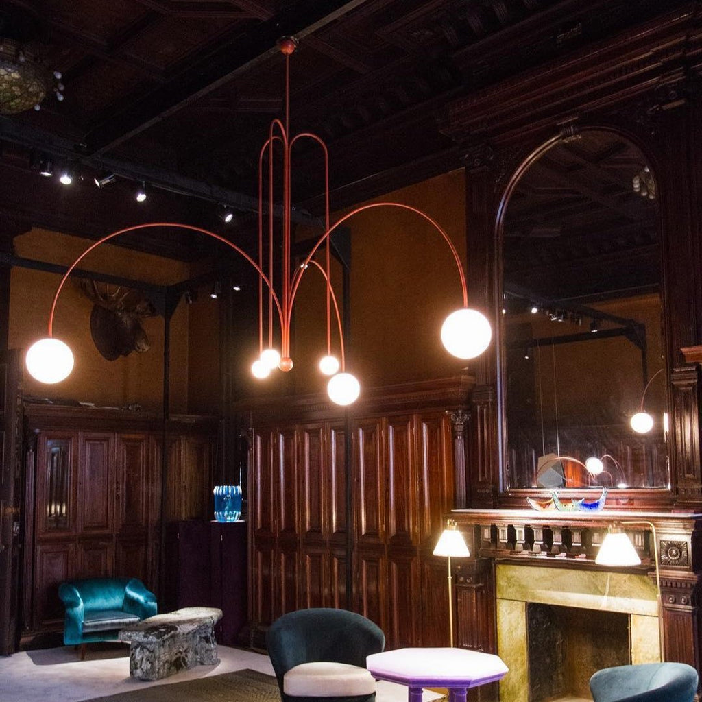 Nova Crest Pendant Light With Bold Hanging Design For Dining Rooms And Entryways