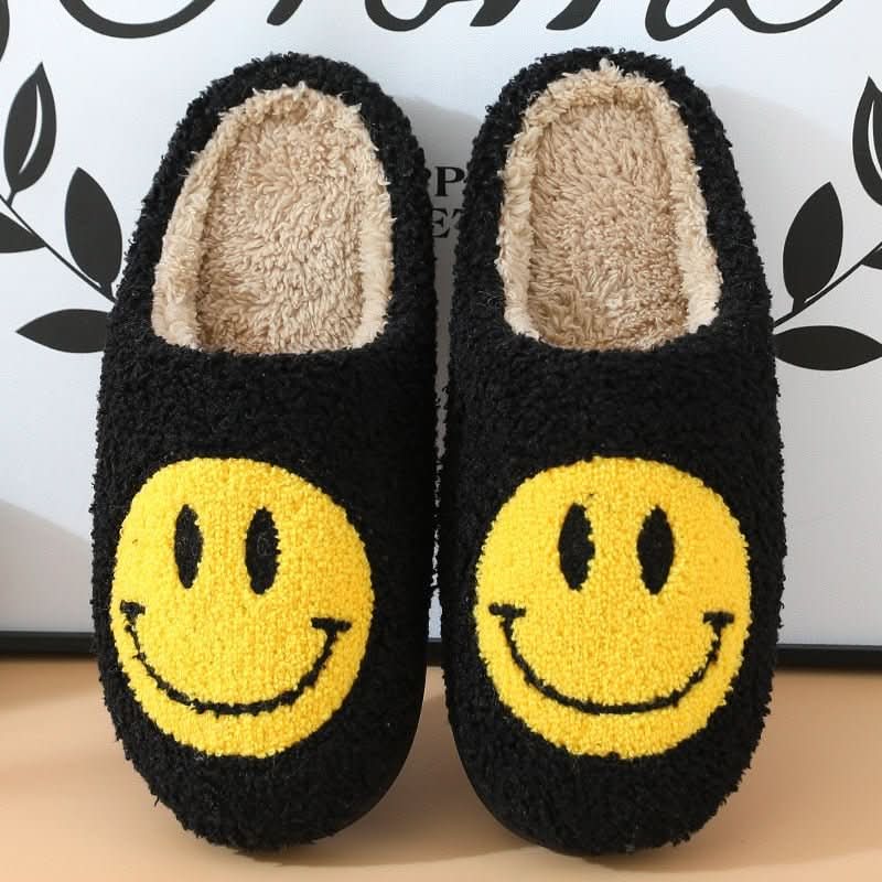 CloudHug kényelmes téli papucs — smiley-motívummal, vastag szilikontalppal