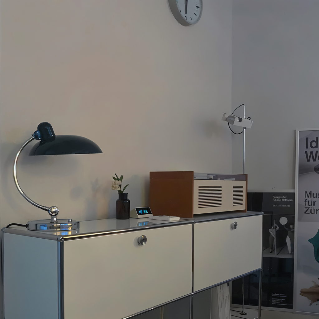 Industrial Style Adjustable Metal Table Lamp For Desk And Reading
