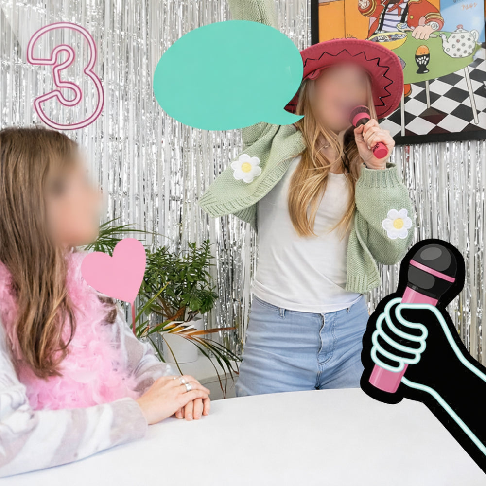 Karaokeudfordring for grupper – holdbaseret sangleg med mikrofonopgaver