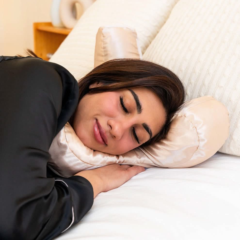 Ergonomický polštář z paměťové pěny LumaSleep — tvarovaná podpora krku