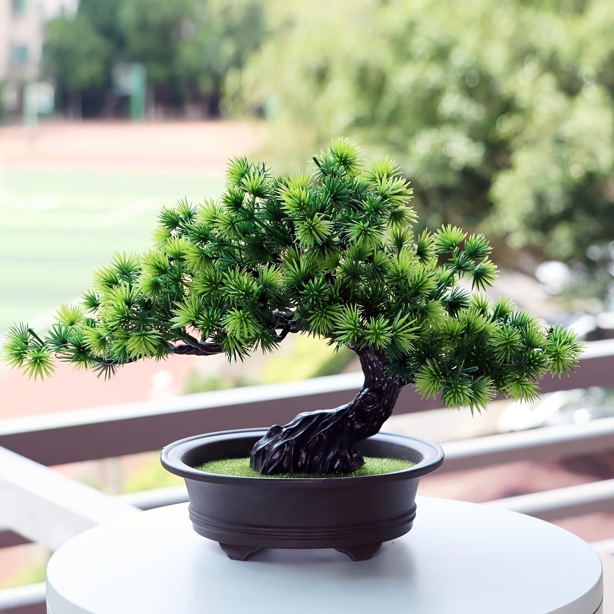 Lebensechter Bonsai-Baum — realistische Blätter, ganzjähriger Akzent ohne Pflege